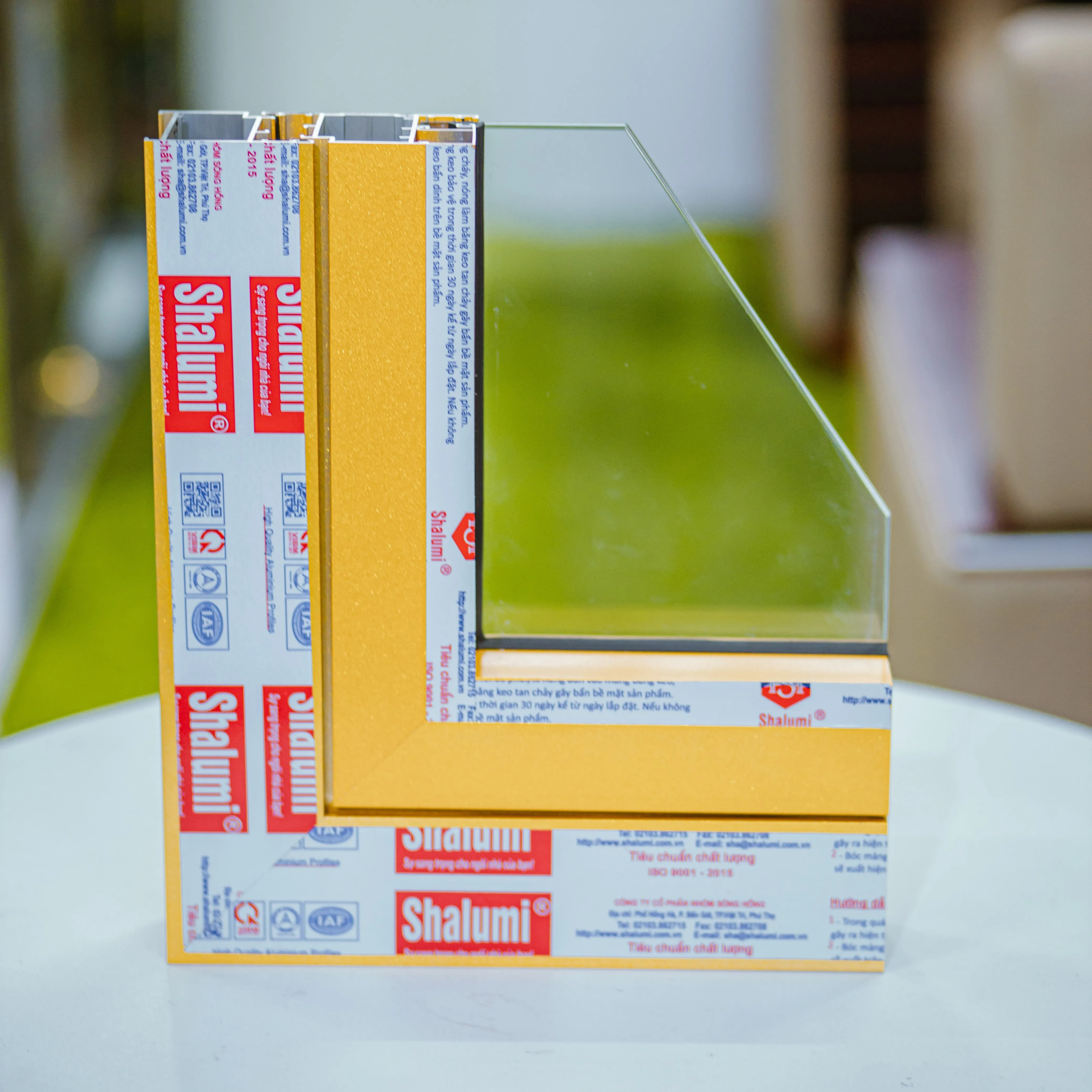 Металлический золотой алюминиевый профиль для дверей и окон от Вьетнама Shalumi