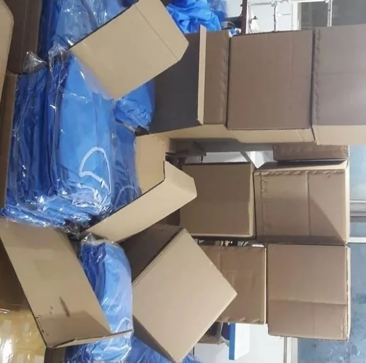 Бега и тренажерного зала тренировки фитнес-комплект из 2 предметов спортивный костюм для детей с боковыми полосатый дизайн оптовая цена 2021 Декодер каналов кабельного телевидения 100% полиэстеровых материалов.