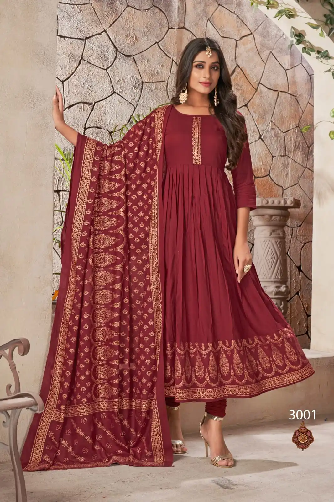 Umbrella suit with plazo Organza silk Kurtis Designed for Festive Parties Social Gatherings Parties Wedding Casual Use