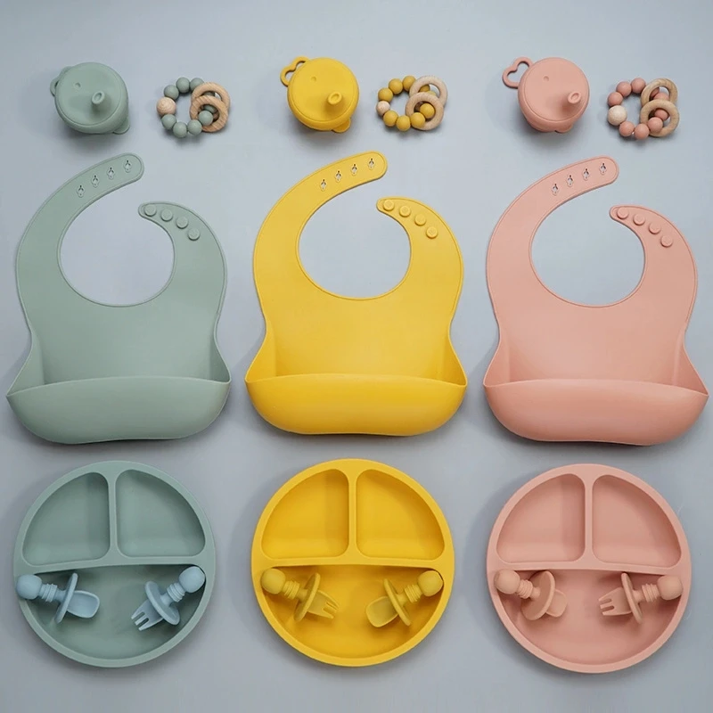 
Wholesale Silicone bibs beige waterproof baby bibs 