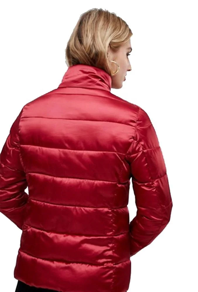 
Ultra soft water resistant light weight Quilted Packable Jacket custom logo puffer jacket 