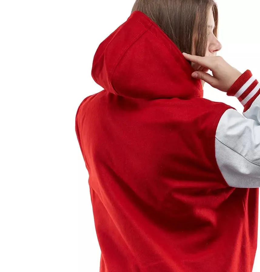 2021 Индивидуальные женские куртки Varsity Letterman шерстяное боди красные с белыми кожаными рукавами женская зимняя куртка-бомбер сафари