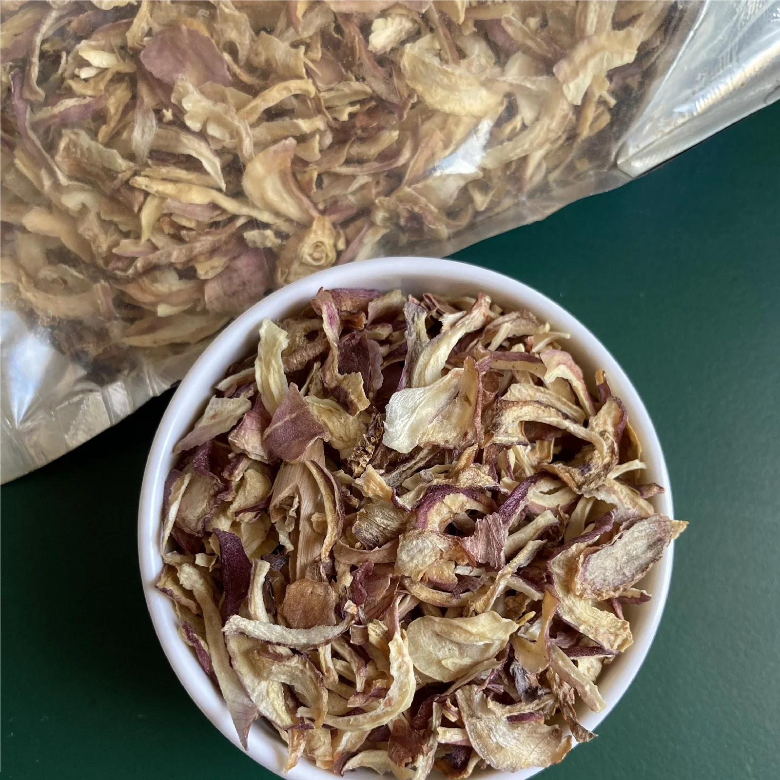 Производство сушеных овощей с хорошим вкусом сушеные хлопья лука по оптовой цене