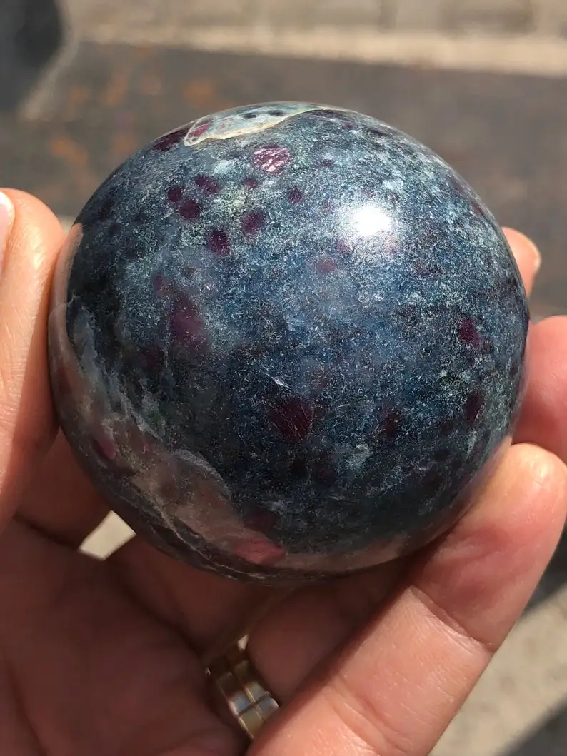 Ruby Sphere Gift Home Decoration Healing Crystals Gemstones Sphere Ball with Red Wholesale Beautiful Blue Feng Shui Love Kyanite