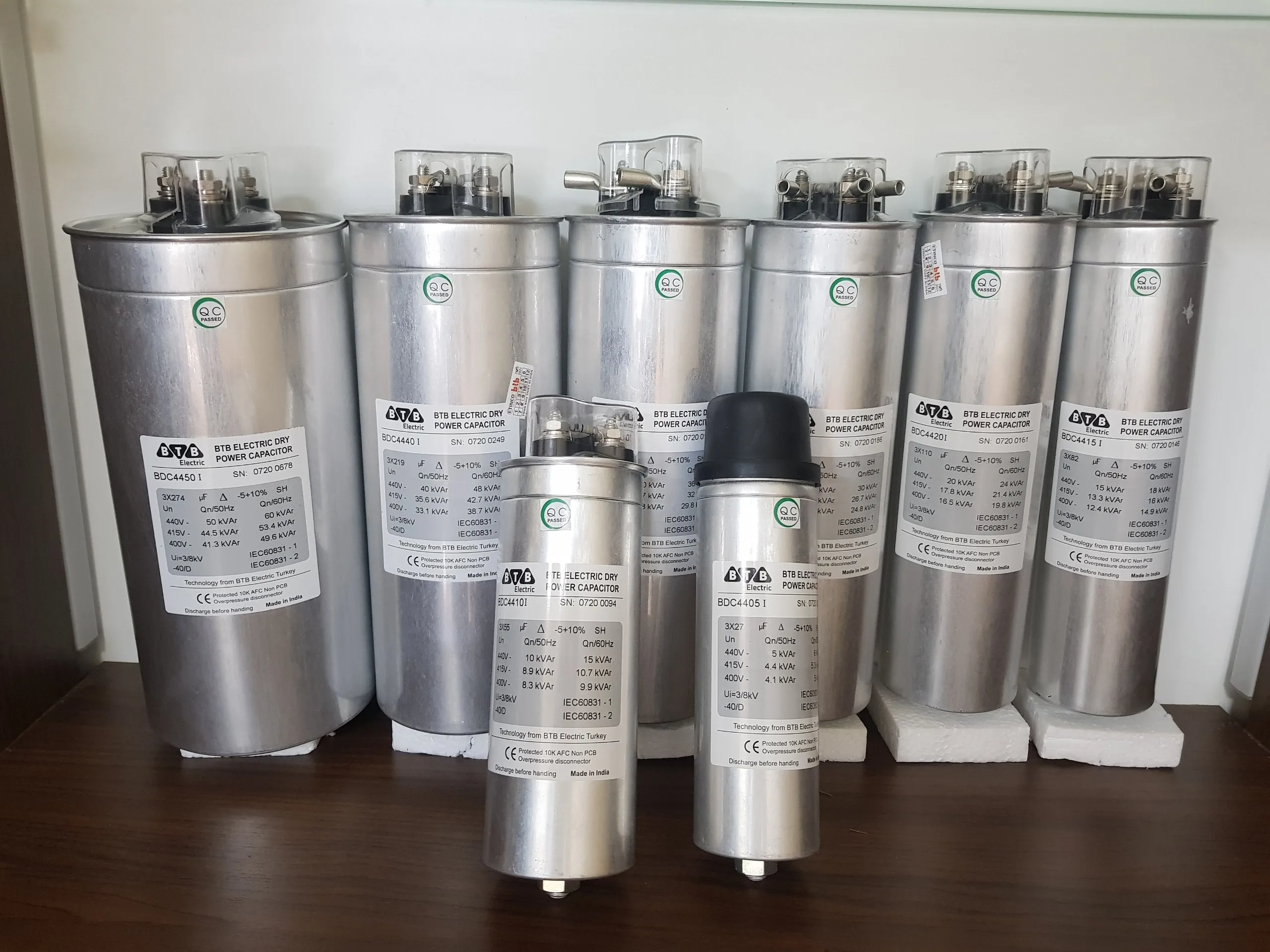 Aluminum round capacitor 10kvar 3 phases 440v  new style  2021