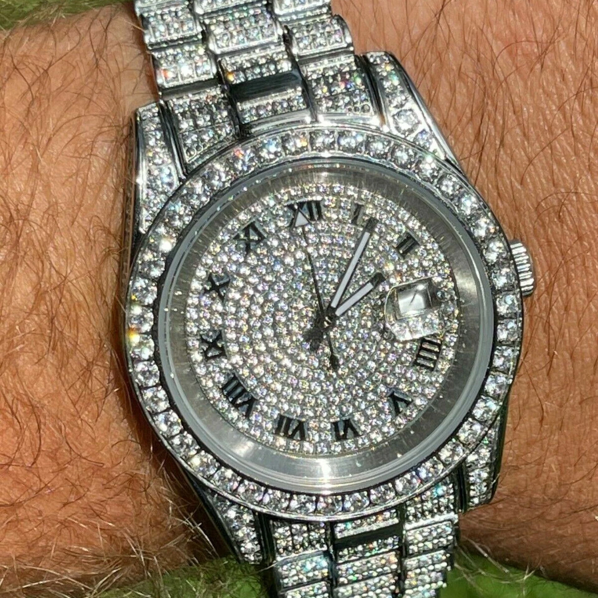 Часы с покрытием в стиле хип-хоп украшения из блестящих камней Круглый браслет унисекс золотым муассанитом и стеклянным для юбилея Серебряный полипропиленовый пакет