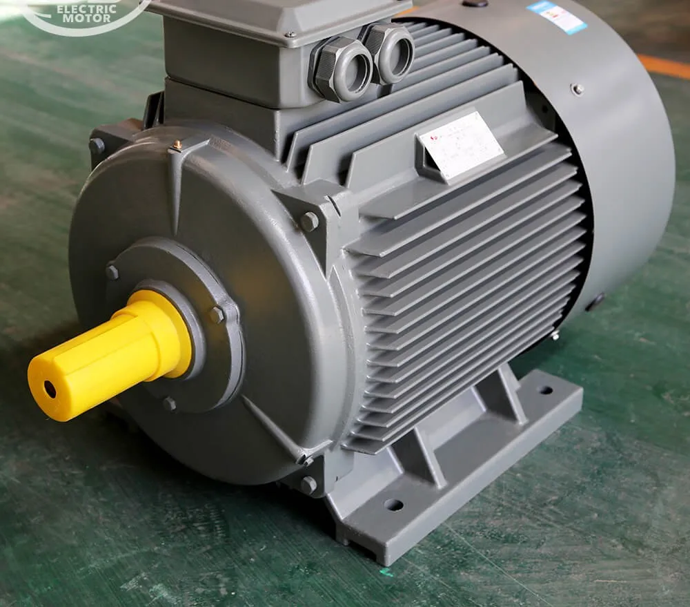 Смешанный б/у электродвигатель/медный трансформатор для продажи