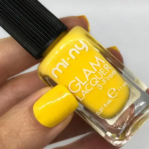 ITALIAN HIGH QUALITY  PROFESSIONAL NAIL POLISH -  6 SHADES AVAILABLE OF YELLOW COLOR - GLAM COLLECTION 11 ml NON TOXIC FORMULA