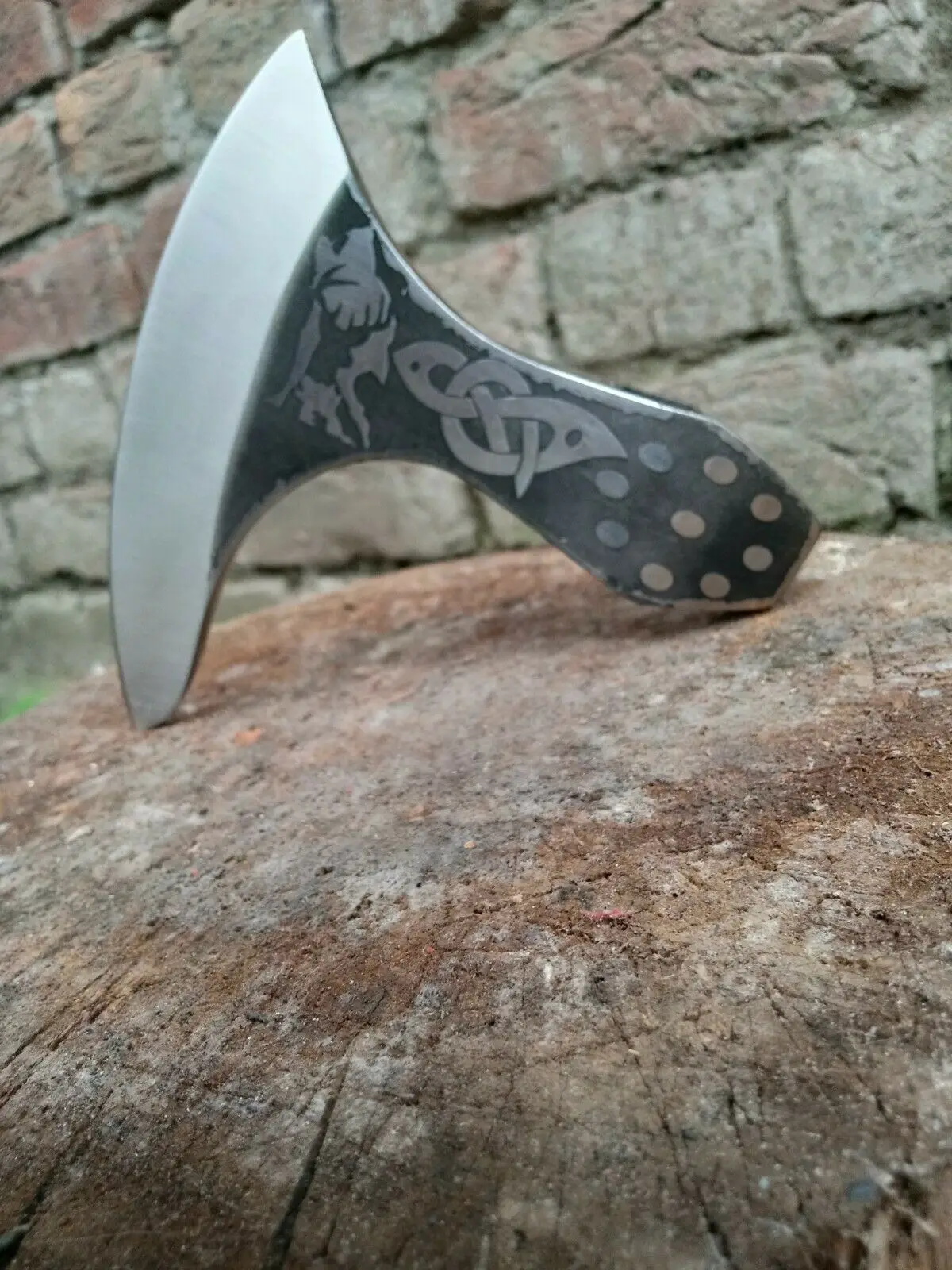 
Custom Handmade Carbon steel Viking style Head 1095 Steel Christmas Etching on head camping axe 