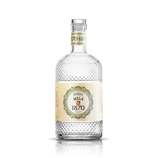 Made in Italy Apple Brandy Mela 1870 700ml Glass Bottle