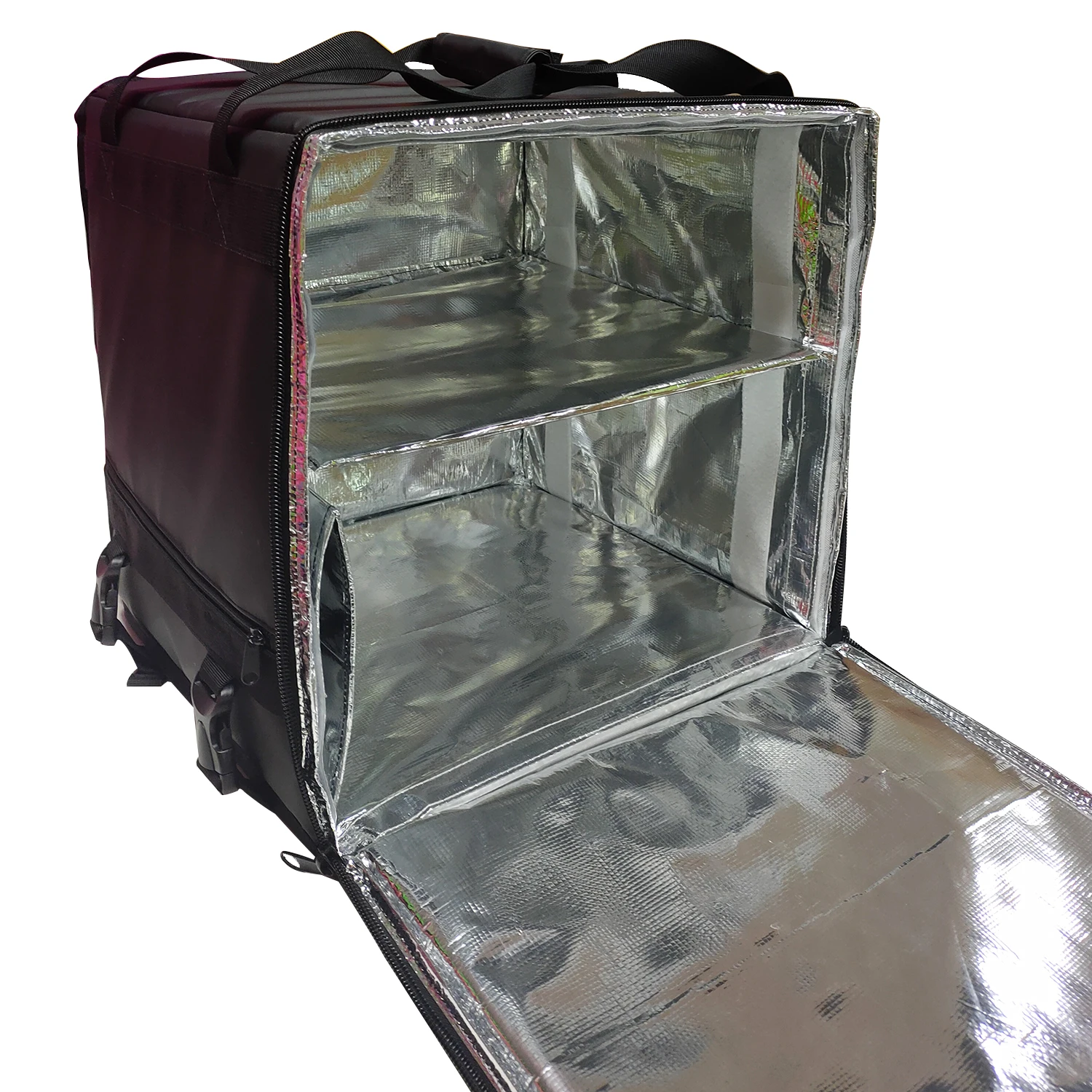 large containing pizzas and lunch boxes food delivery bag