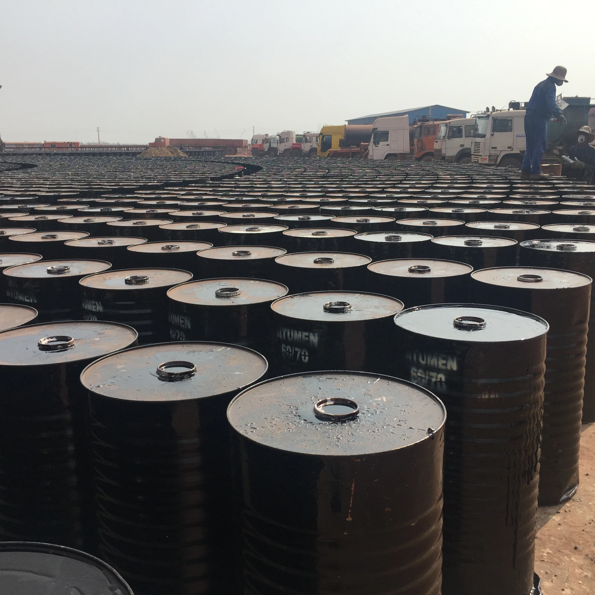 Bitumen 15/25 useful for paving of bridge