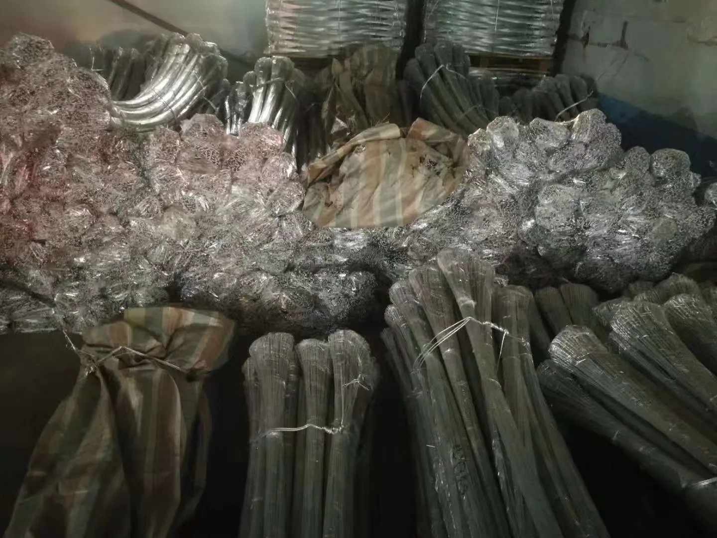 3mm galvanised, looped quick link double loop baling wire