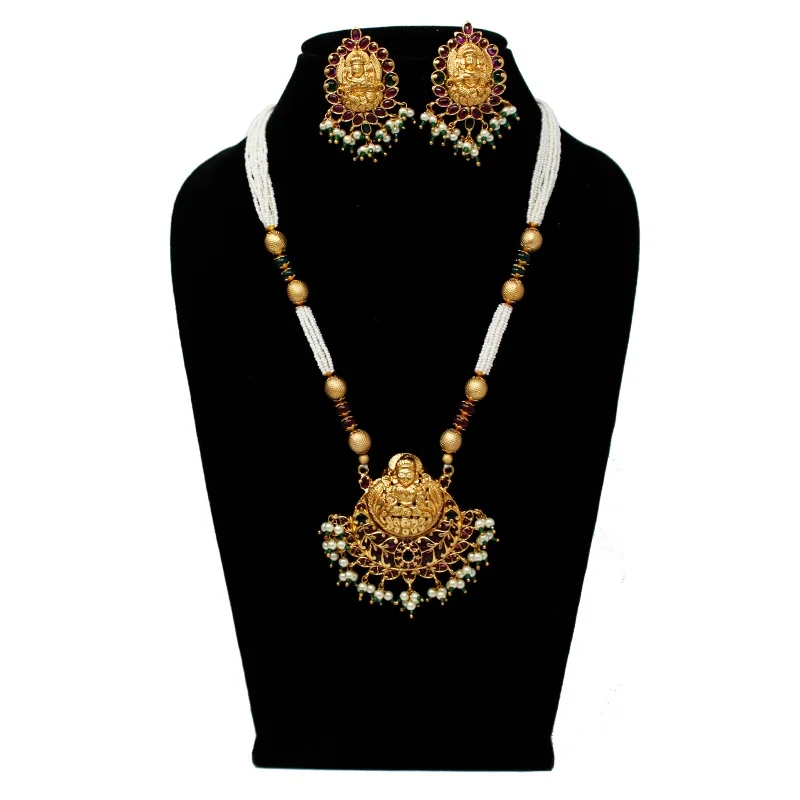 Women  Pride Designer Gold Plated Traditional jewelry Pendant Set for Women (Red Green)