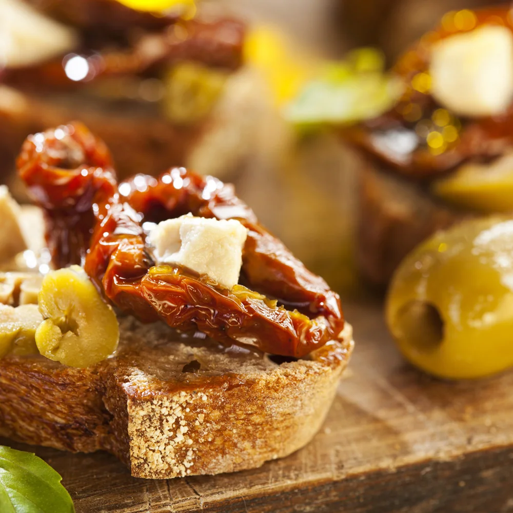 Высококачественные зеленые оливки без косточек 545 г стеклянные банки каменщика вкусные соленые специи закуски тарелки для аппетита на экспорт