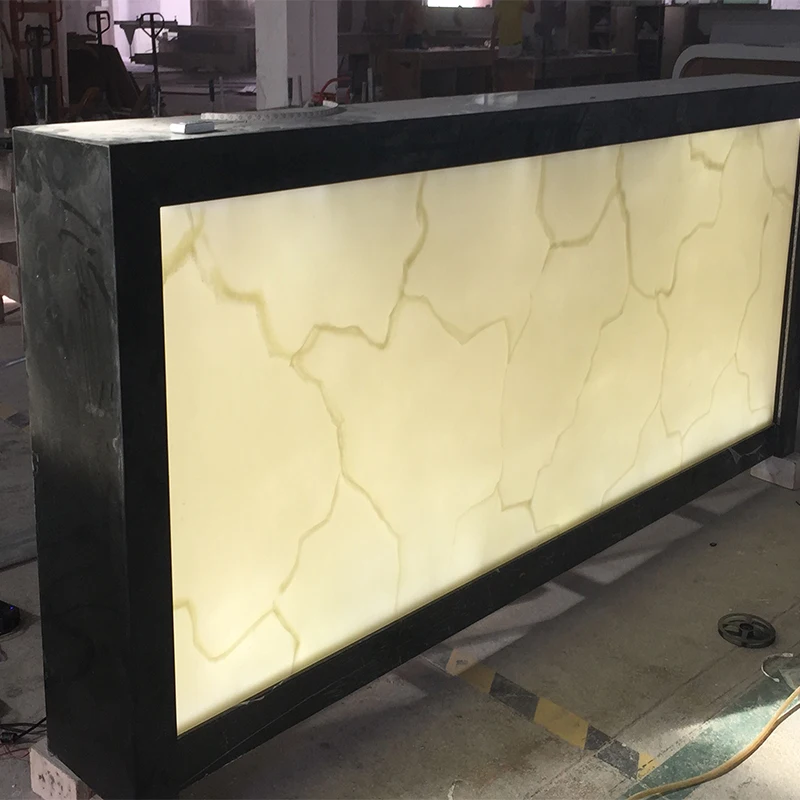 
onxy marble translucent bar couner 