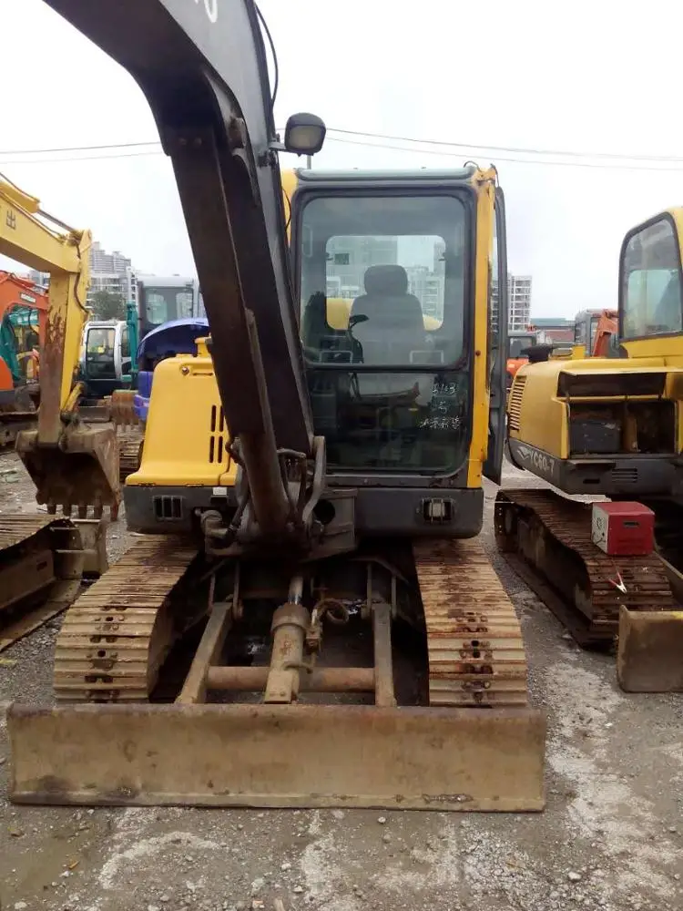 5 ton/used volvo ec55B /ec60/140excavator in low price and good quality