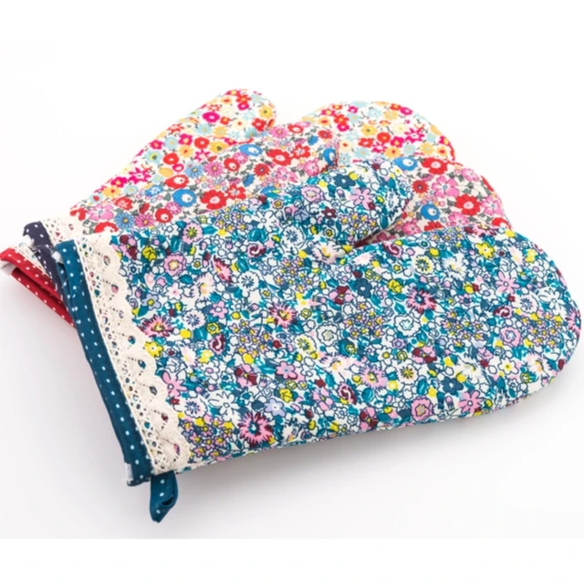 Heat resistance best quality oven mittens With Heavy Printed Design for Hot Object oven Mitten