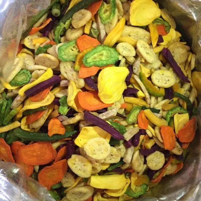 Mixed Dried Fruit and Vegetable Chips High Quality From Vietnam/ HIGH QUALITY/ BEST SERVICE