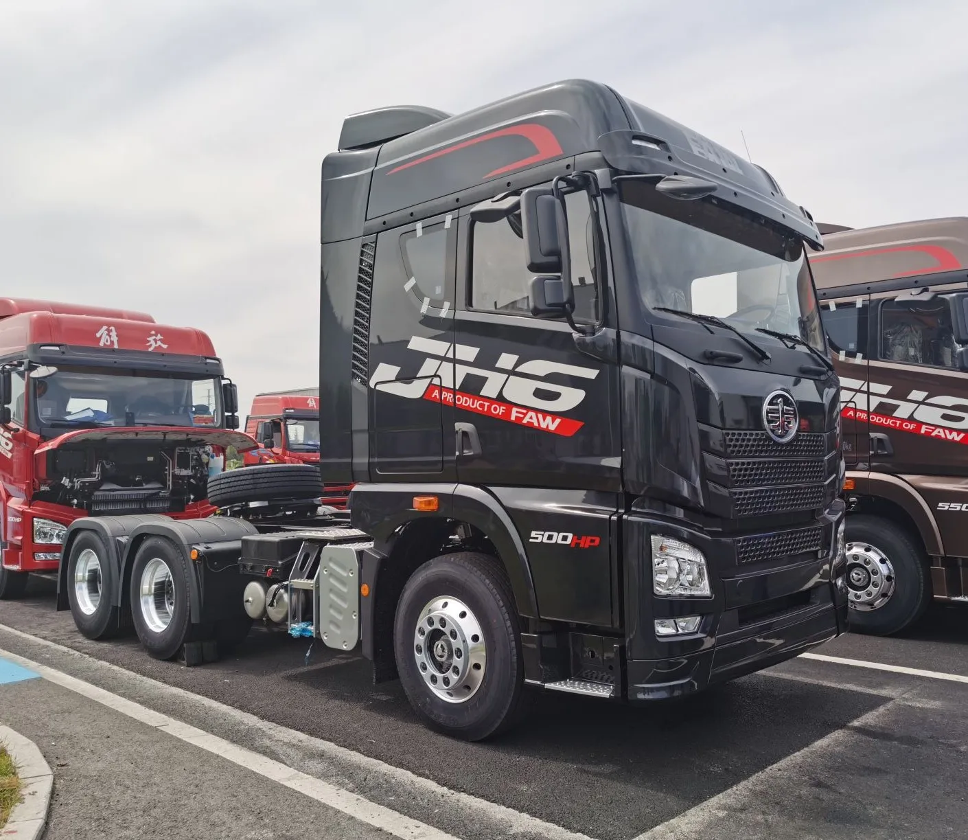 Китайский новый трактор FAW 6*4 10 460HP