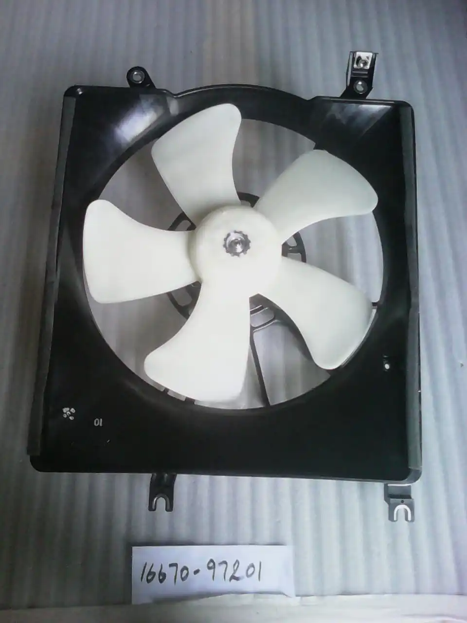 Двигатель ASSY FAN W/SHROUD 16670-97201 для SIRION M100 M110 M101 M111