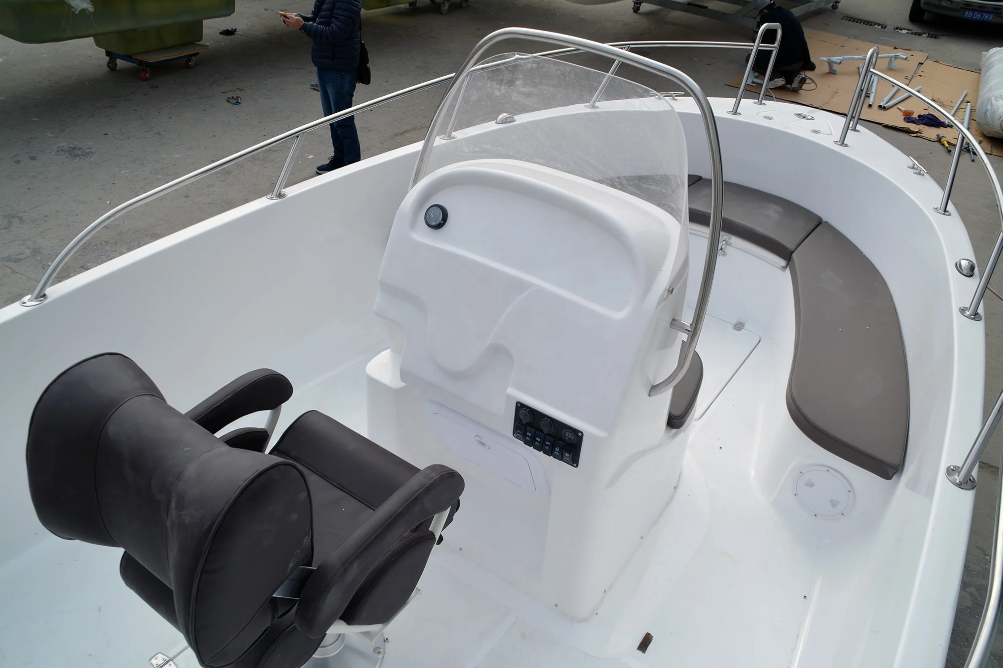 
Classic double hull XM580 fiberglass boat for fishing leisure speed sport boating high speed 