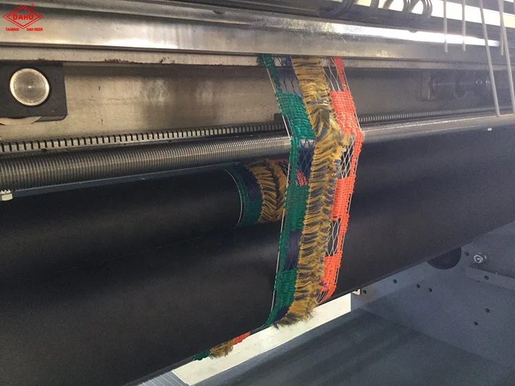 
DAHU COMPUTERIZED KNITTING CROCHET MACHINE FOR FANCY YARN 