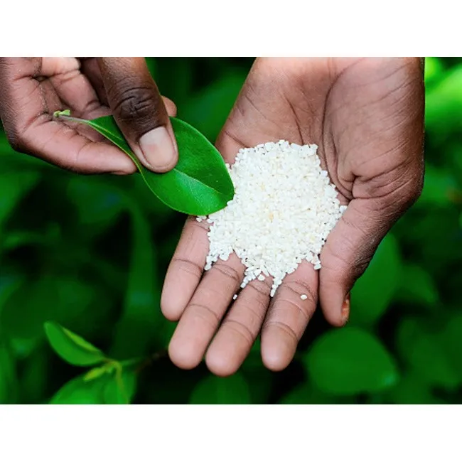 Low Price Nitrogen Fertilizer Urea Highly Soluble In Water 50kg Quick Release Petronas Urea Malaysia Supplier