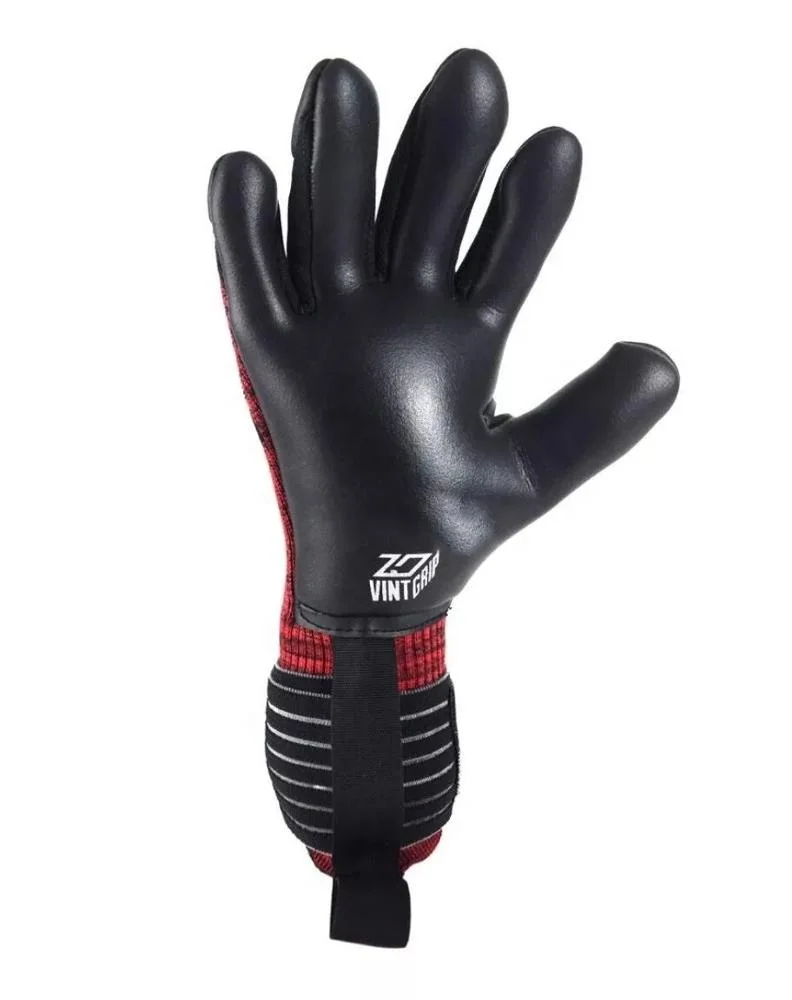 Wholesale punch zone protective goalkeeper soccer gloves professional for football training