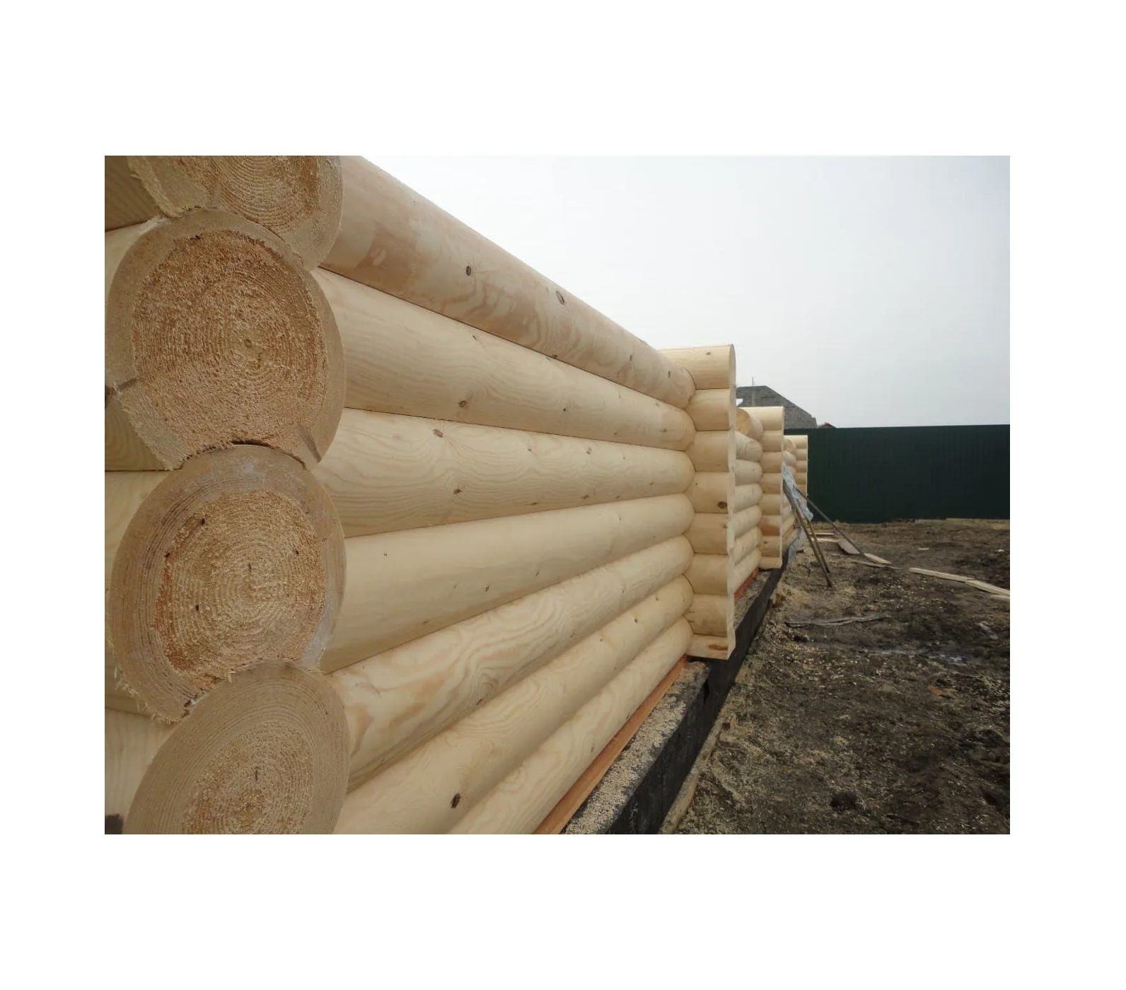Высококачественные строительные материалы, деревянные закругленные бревна