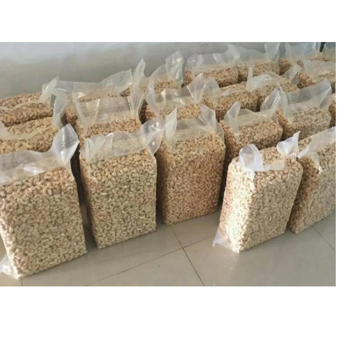 Оптовая продажа вьетнамских высококачественных орехов кешью по лучшей цене и всех размеров W180 W240 W320 W450. Орех