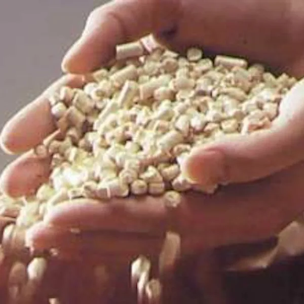Wood Pellets/Wood Briquettes/Rice Husk Pellets
