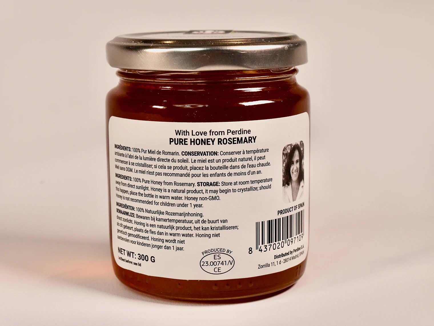 Premium Rosemary Blossom Honey. Soft honey with a real vegetable character and florality sweetness. No preservatives.Sustainable