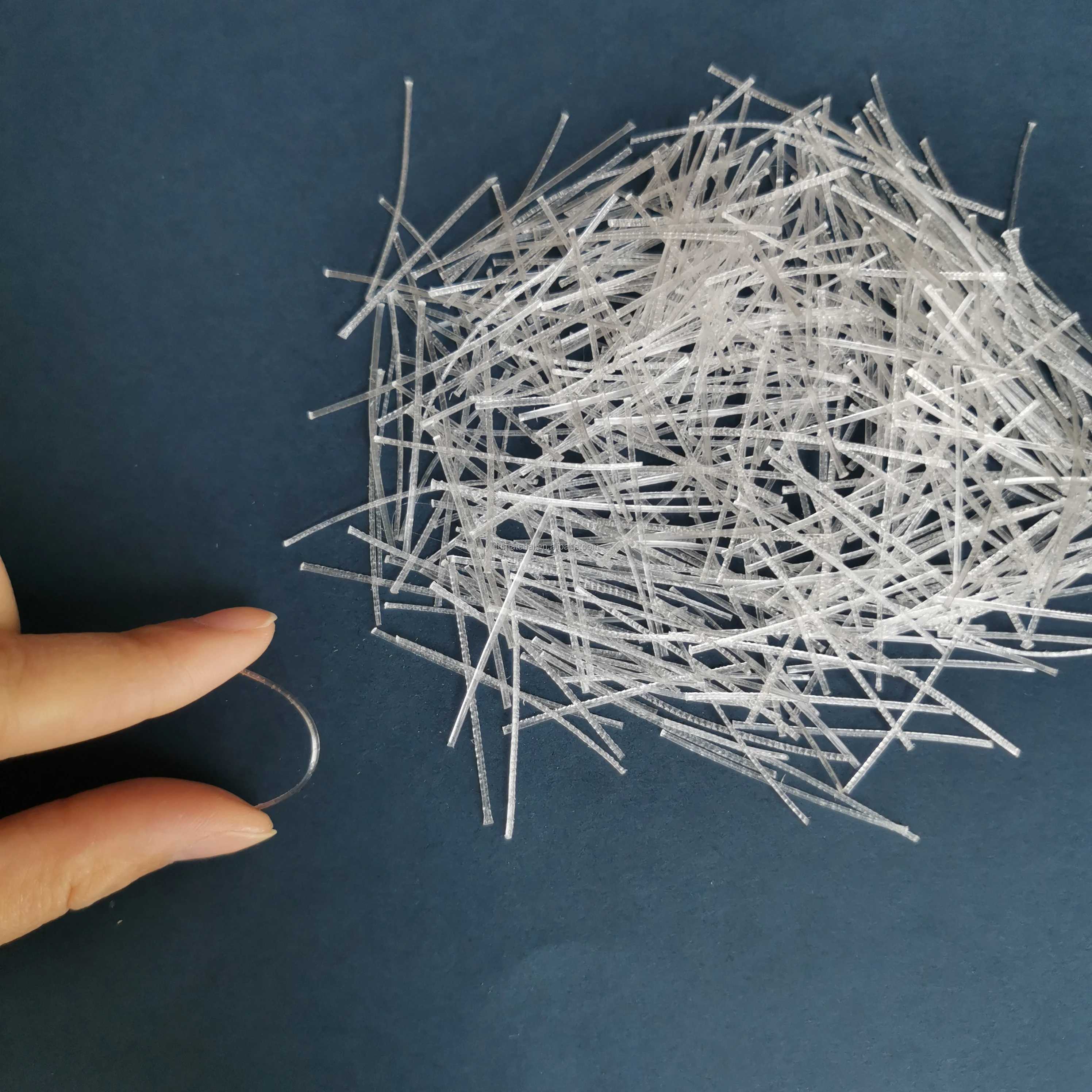 PP polypropylene material curved macro fiber for concrete macro synthetic fibres super high performance in concrete and mortar