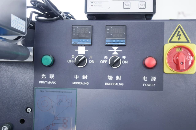 
High quality chocolate with insert plastic bag packing machine 