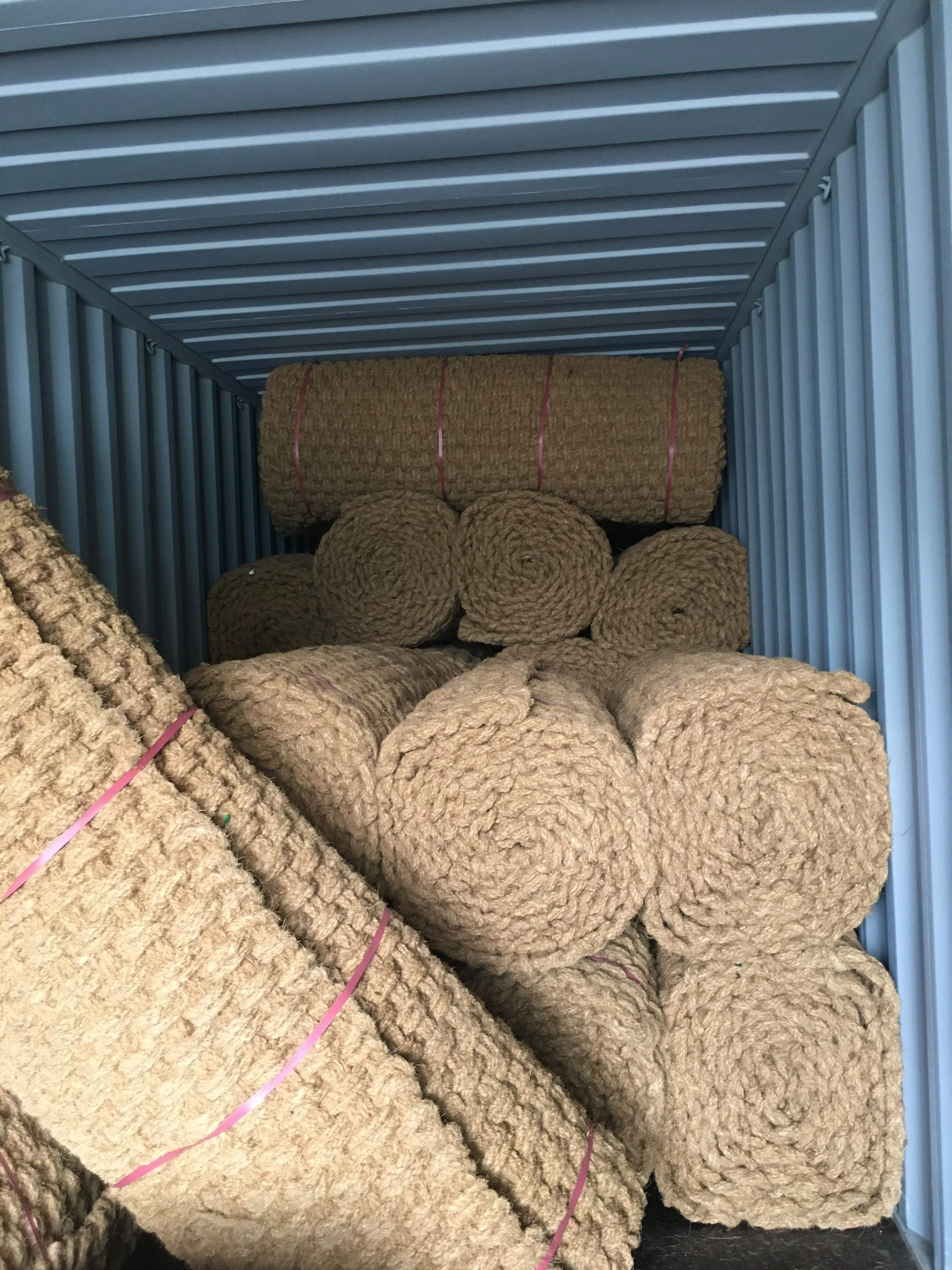  Натуральная древесная сетка coir для Эрозии Склона поставщик из