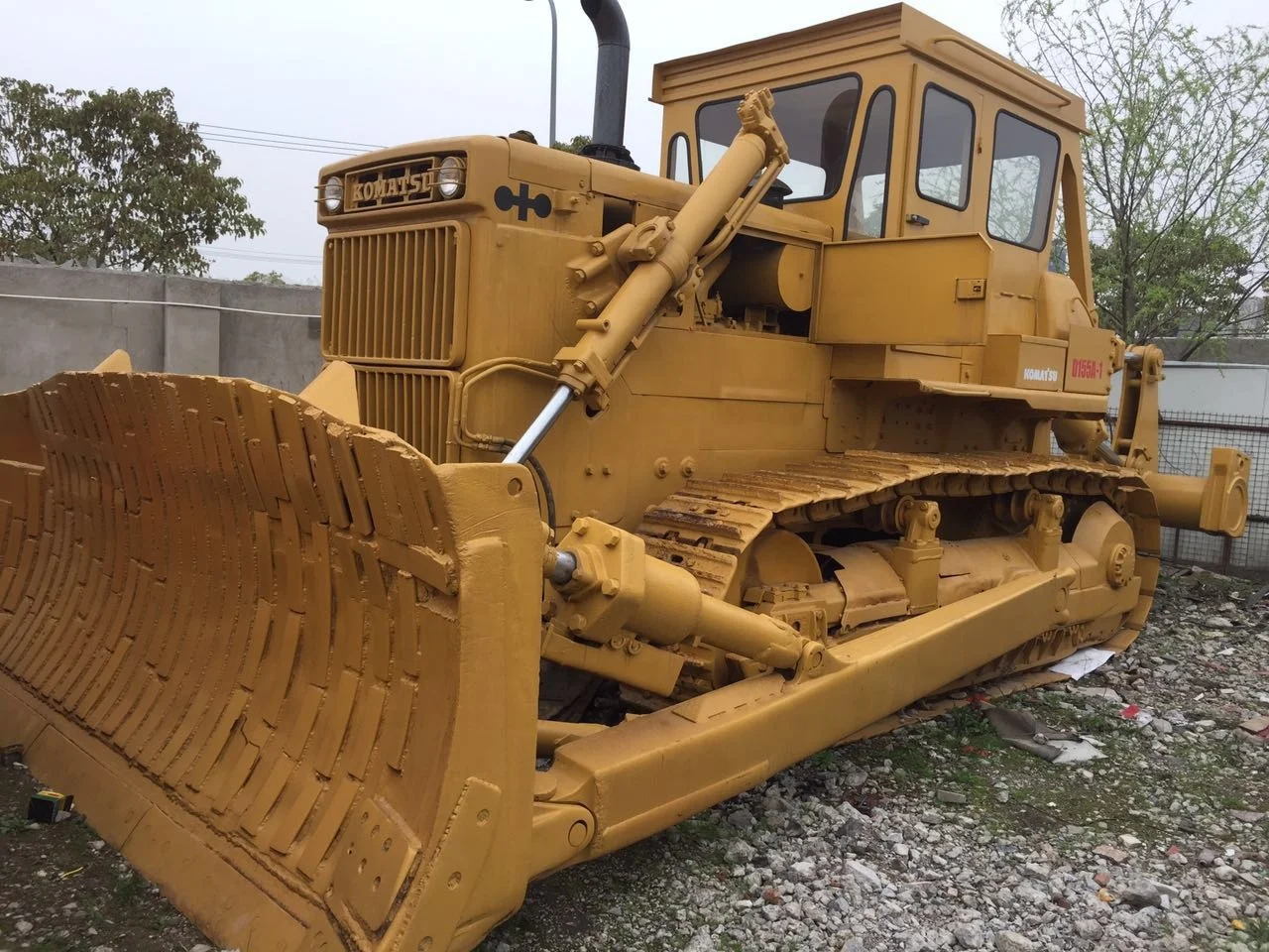 Recommended Commodities D155A komatsu used bulldozer D155A-1 D85