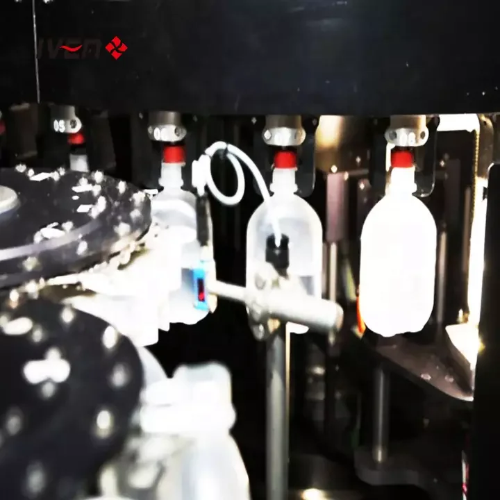 GMP Construction Standard Biotechnology Plastic Bottle Automatic Light Visual Inspection Machine
