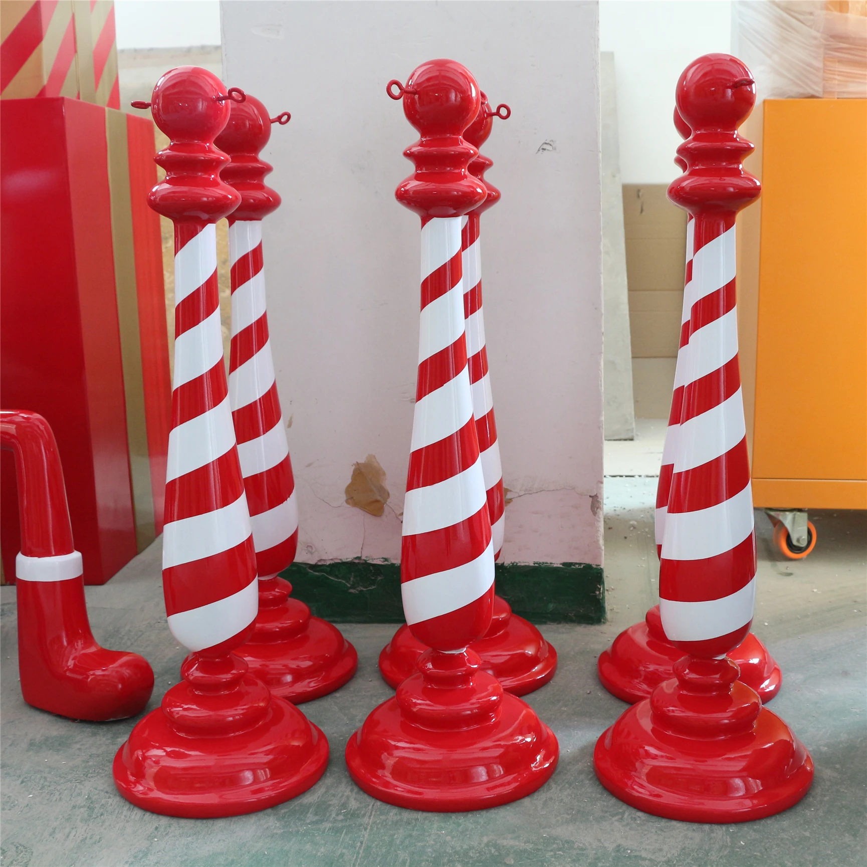 outdoor fiberglass crutch candy cane lollipop christmas decoration statue