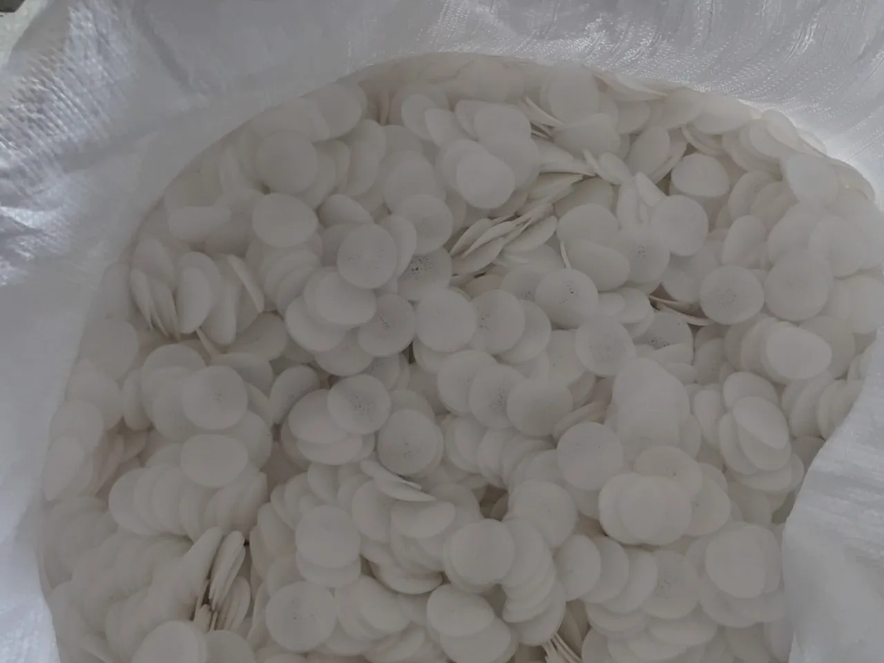 MBBR Ecochip Floating biological filter bio media so cheap