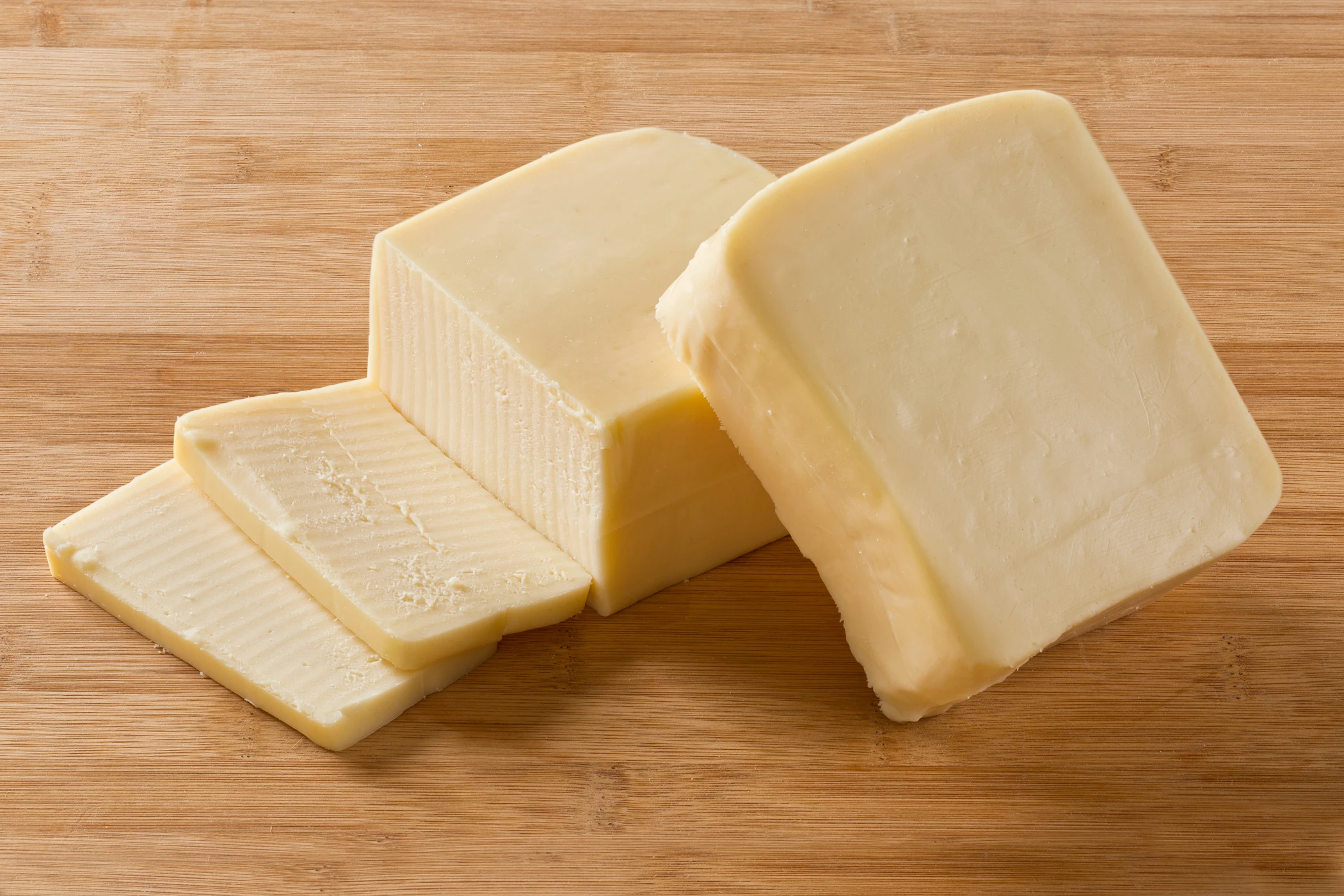 Свежий сыр Mozzarella по заводской цене