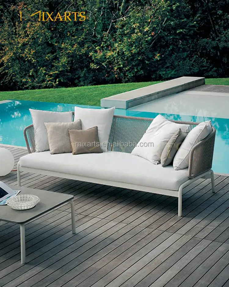 
Luxury Modern Vintage Outdoor Furniture Natural Rattan Webbing Wicker Cane 3 Seater Sofa 