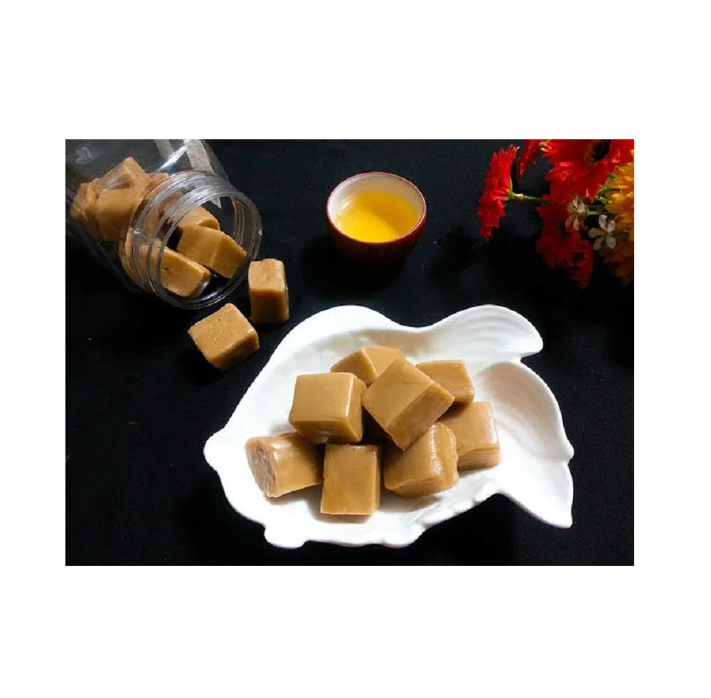 Конкурентоспособная цена на рынке высококачественный кокосовый продукт конфеты кокос из Вьетнама