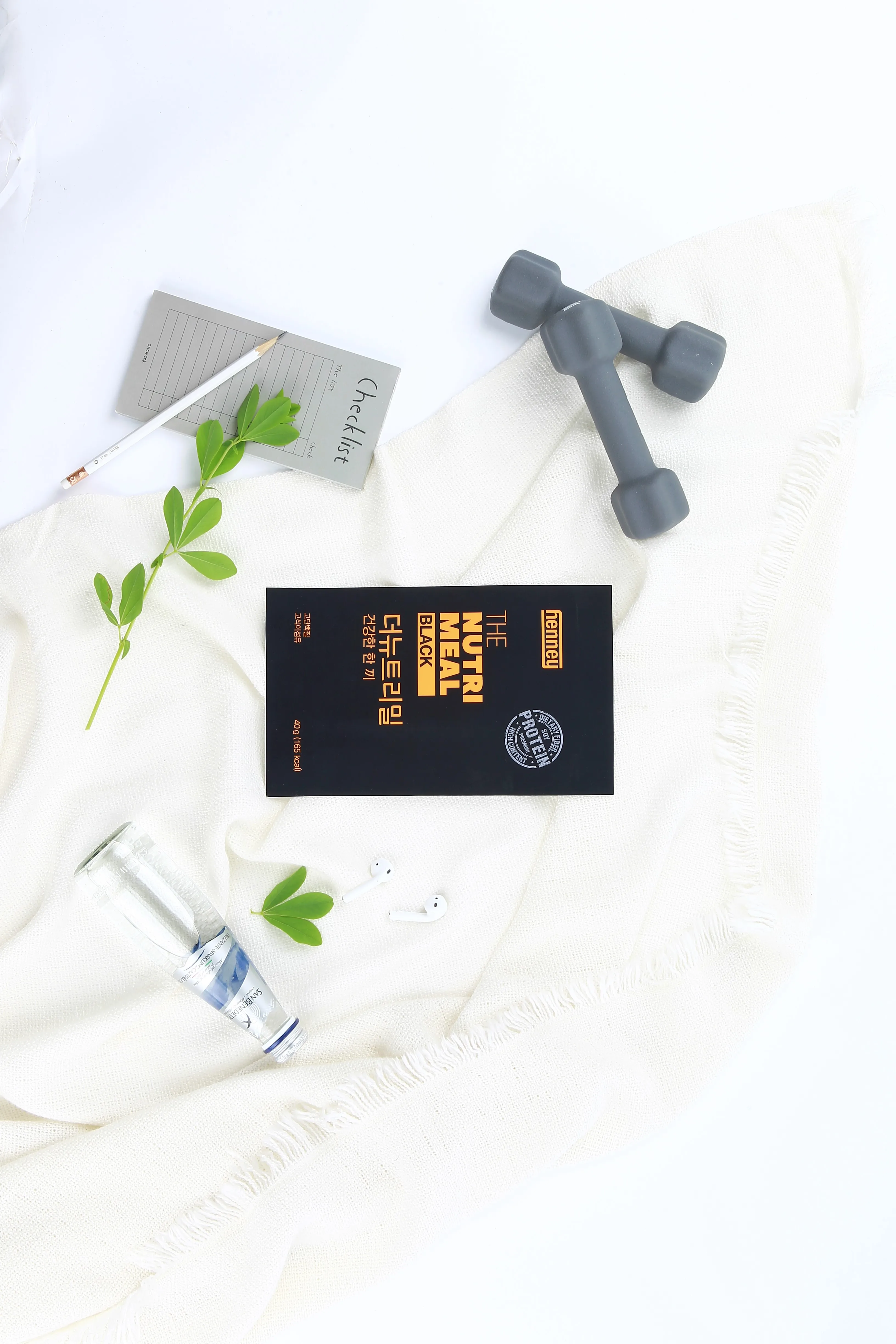 Easy to take Made in Korea healthy Useful protein & collagen meal