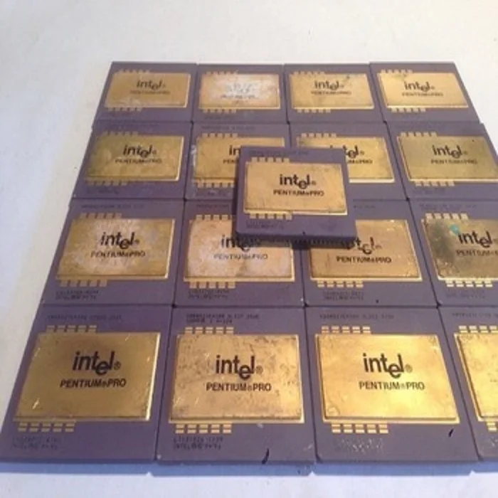 Pentium Pro Gold Ceramic CPU scrap