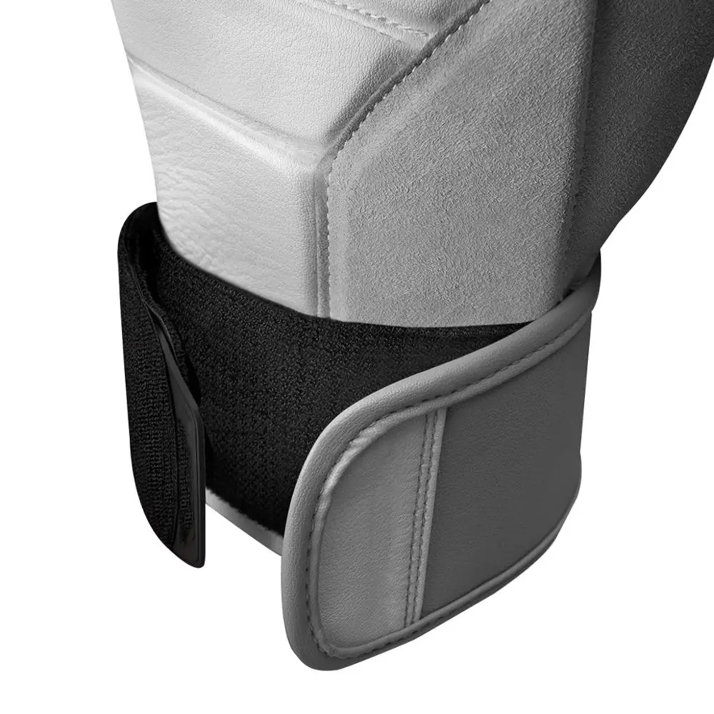 Customized Hayabusa Design Boxing Gloves High quality training Gloves Professional Muay Thai fighting Gloves