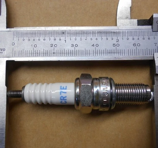 (Made in Japan/Thailand) Top Quality Spark Plug for Motorcycle, Automobile, General Motor