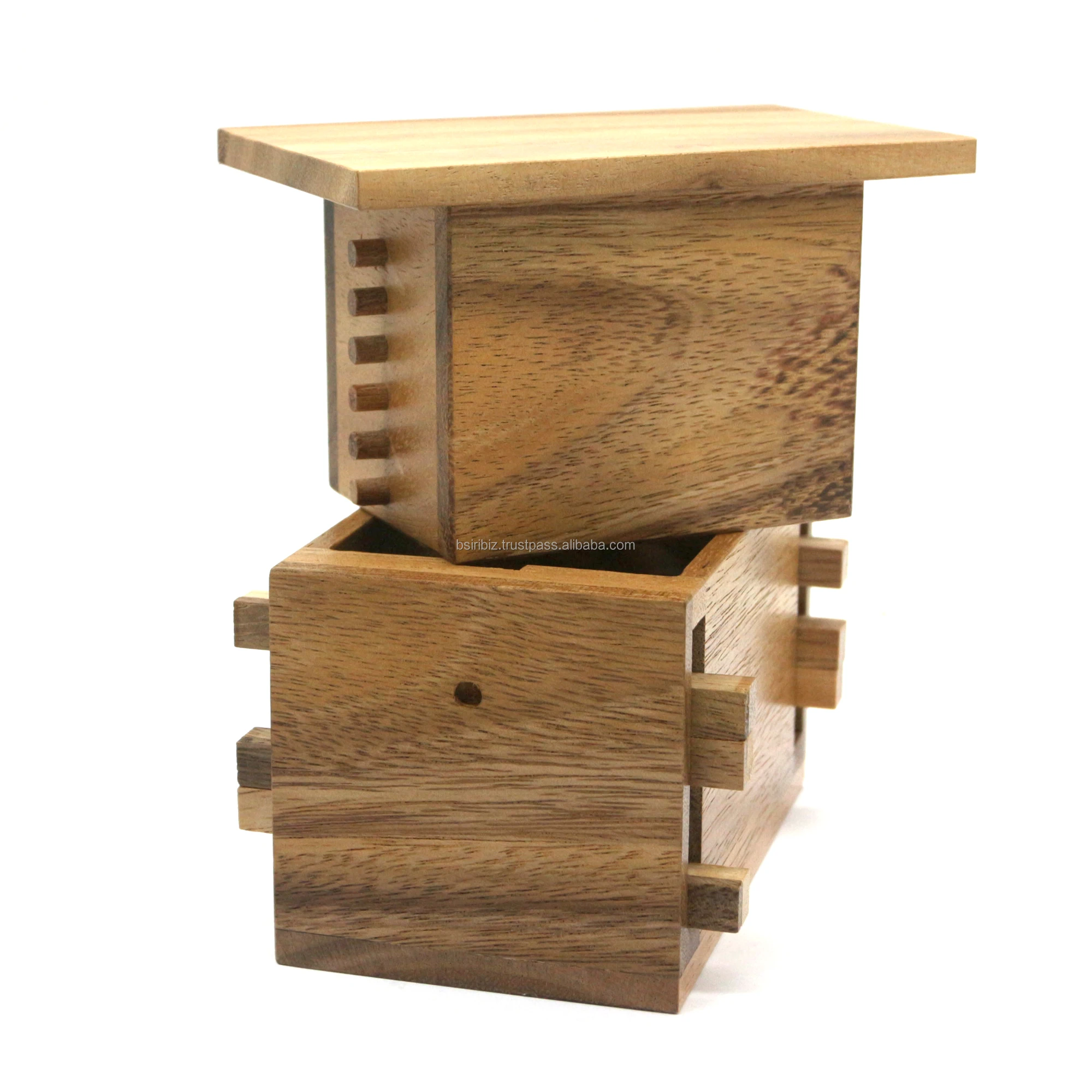 2023 new product novelty gifts Safe box A Brain Teaser Challenges Money Box Puzzles with Secret Lock Wooden Designs