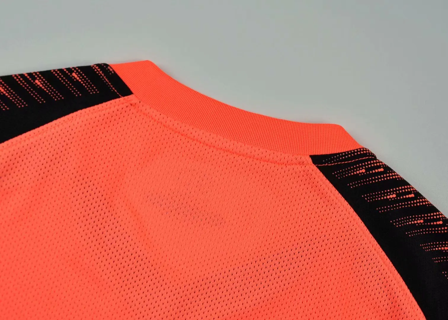 custom 21/22 New model Man high quality Soccer Uniform Soccer Jersey in stock Mbappe football shirts Men + Kids Sets