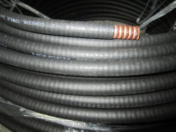 FMUSER FMT3.0-1000W 1000Watts 1KW FM Transmitter  Radio Broadcast + FU-DV2 Antenna for Radio station Good Quality